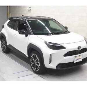 2023 Toyota Yaris Cross pearl gasoline used car Japan export