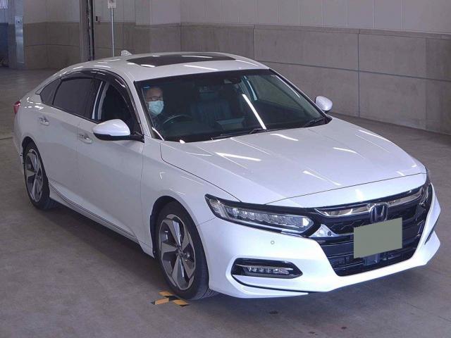 Ref:AUX-23654800 HONDA ACCORD 2020 1 2020 Honda Accord pearl gasoline used car Japan export