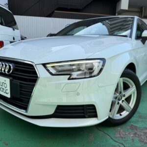 2019 Audi A3 white gasoline used car Japan export