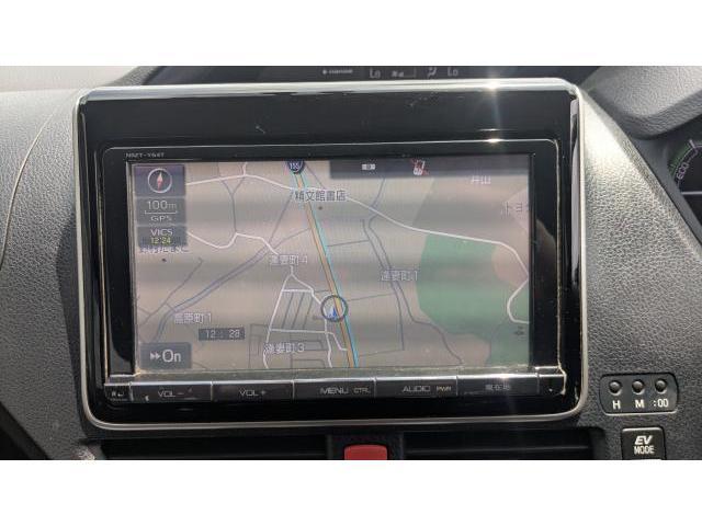 Ref:AUX-23656216 TOYOTA VOXY 2015 17 Ref:AUX-23656216 TOYOTA VOXY 2015 - Image 17