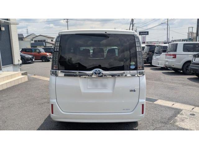 Ref:AUX-23656216 TOYOTA VOXY 2015 7 Ref:AUX-23656216 TOYOTA VOXY 2015 - Image 7