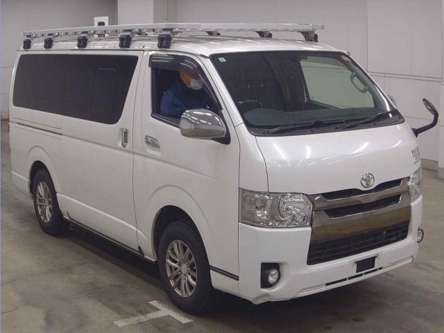 Ref:AUX-23660301 TOYOTA HIACE VAN 2016 1 2016 Toyota Hiace Van pearl diesel used car Japan export
