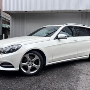 2014 Mercedes Benz E-Class Stationwagon pearl gasoline used car Japan export