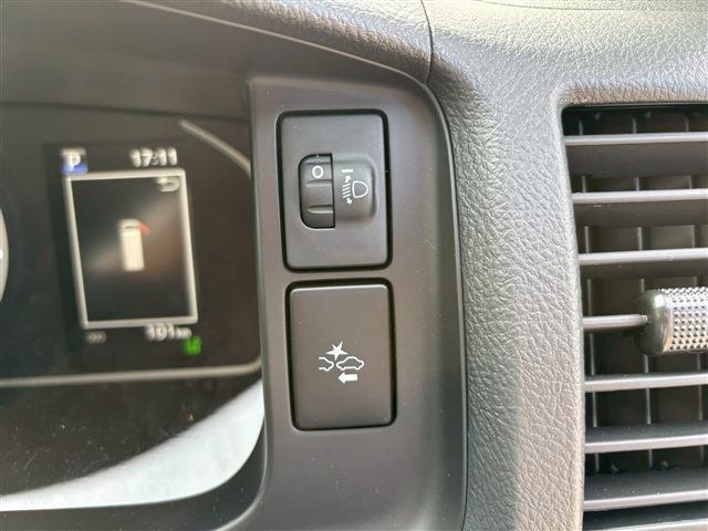 Ref:AUX-23660690 TOYOTA HIACE VAN 2026 17 Ref:AUX-23660690 TOYOTA HIACE VAN 2026 - Image 17