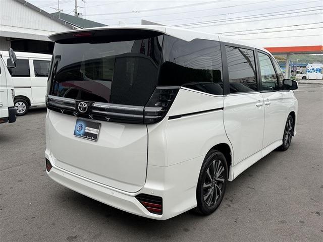 Ref:AUX-23660728 TOYOTA VOXY 2024 2 Ref:AUX-23660728 TOYOTA VOXY 2024 - Image 2