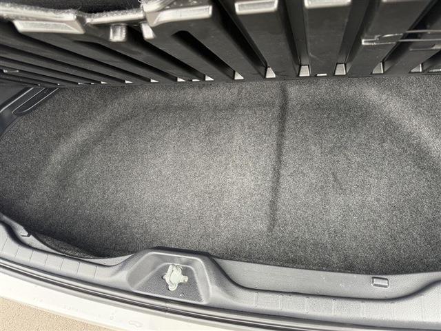 Ref:AUX-23660728 TOYOTA VOXY 2024 11 Ref:AUX-23660728 TOYOTA VOXY 2024 - Image 11