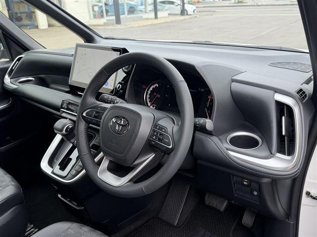 Ref:AUX-23660728 TOYOTA VOXY 2024 14 Ref:AUX-23660728 TOYOTA VOXY 2024 - Image 14