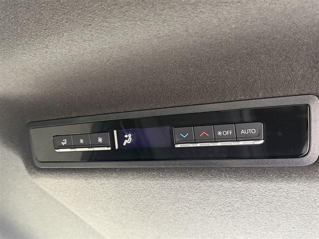 Ref:AUX-23660728 TOYOTA VOXY 2024 18 Ref:AUX-23660728 TOYOTA VOXY 2024 - Image 18