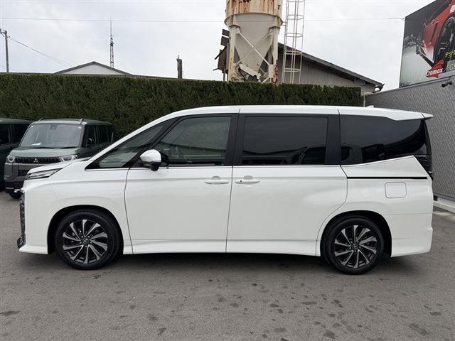 Ref:AUX-23660728 TOYOTA VOXY 2024 3 Ref:AUX-23660728 TOYOTA VOXY 2024 - Image 3