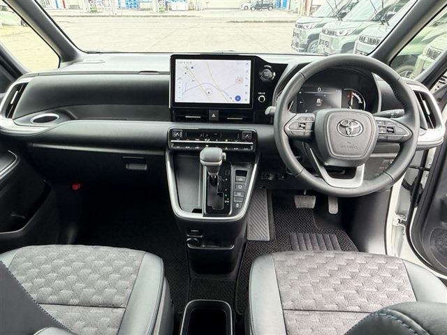Ref:AUX-23660728 TOYOTA VOXY 2024 7 Ref:AUX-23660728 TOYOTA VOXY 2024 - Image 7