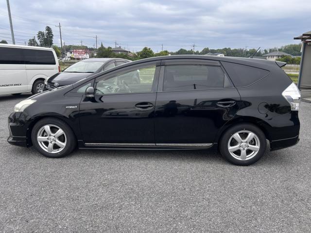 Ref:AUX-23660770 TOYOTA PRIUS ALPHA 2012 11 Ref:AUX-23660770 TOYOTA PRIUS ALPHA 2012 - Image 11