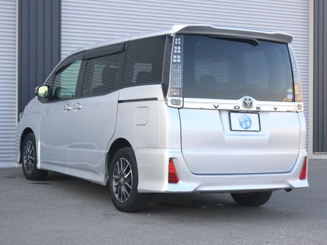 Ref:AUX-23660883 TOYOTA VOXY 2014 15 Ref:AUX-23660883 TOYOTA VOXY 2014 - Image 15