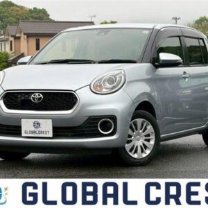 2017 Toyota Passo silver gasoline used car Japan export