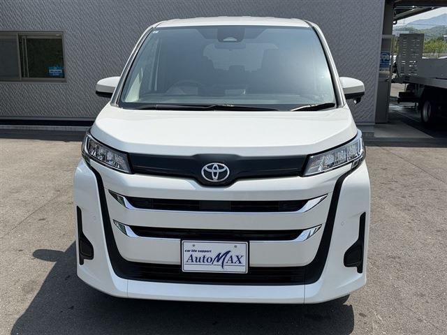 Ref:AUX-23669069 TOYOTA NOAH 2022 5 Ref:AUX-23669069 TOYOTA NOAH 2022 - Image 5