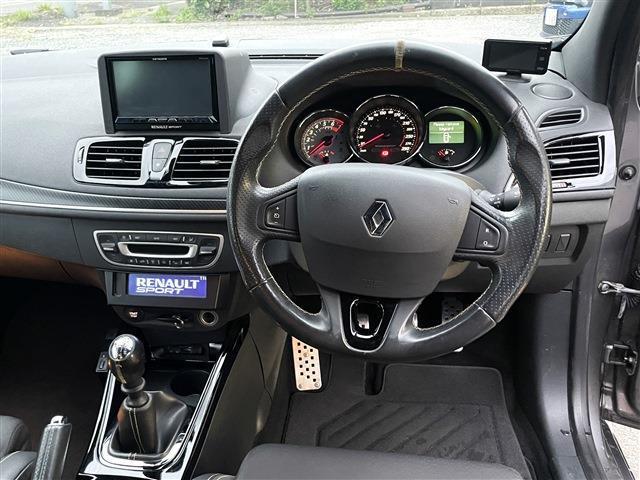 Ref:AUX-23675878 RENAULT MEGANE 2012 18 Ref:AUX-23675878 RENAULT MEGANE 2012 - Image 18