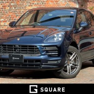 2020 Porsche Macan blue gasoline used car Japan export