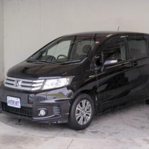 2012 Honda Freed Spike black gasoline used car Japan export