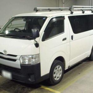 2017 Toyota Hiace Van white diesel used car Japan export
