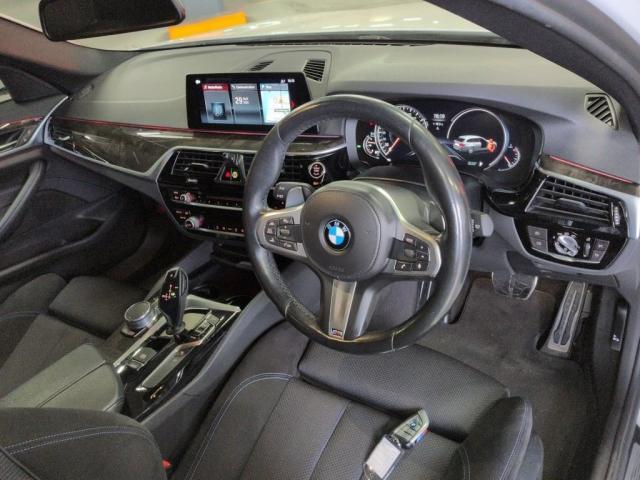 Ref:AUX-23695822 BMW 5 SERIES 2017 3 Ref:AUX-23695822 BMW 5 SERIES 2017 - Image 3