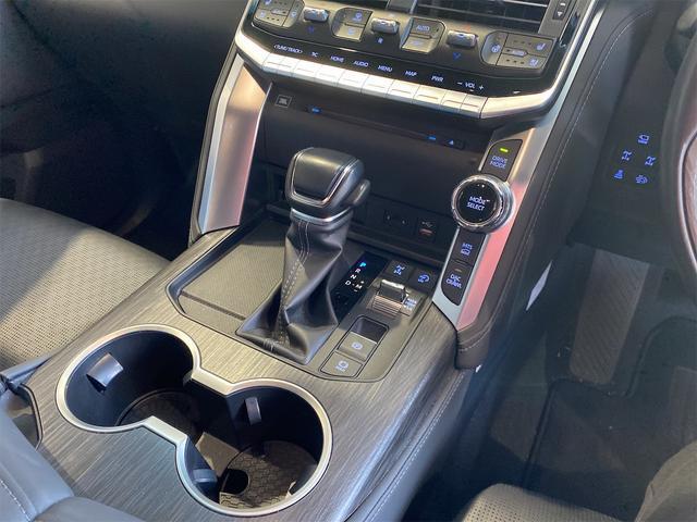 Ref:AUX-23708940 TOYOTA LAND CRUISER 2021 11 Ref:AUX-23708940 TOYOTA LAND CRUISER 2021 - Image 11