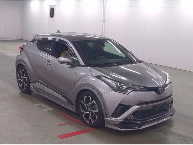 Ref:AUX-23716115 TOYOTA C-HR 2017 1 2017 Toyota C-Hr gray gasoline used car Japan export