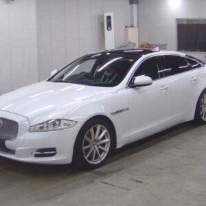 2014 Jaguar Xj white gasoline used car Japan export