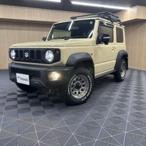 2021 Suzuki Jimny Sierra yellow gasoline used car Japan export