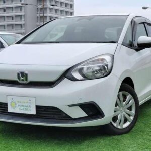 2020 Honda Fit white gasoline used car Japan export