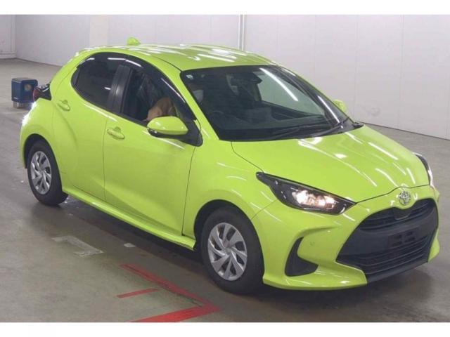 Ref:AUX-23798770 TOYOTA YARIS 2021 1 2021 Toyota Yaris green gasoline used car Japan export