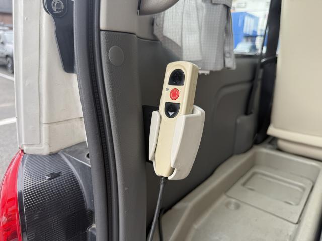 Ref:AUX-23798832 NISSAN NV350CARAVAN VAN 2013 10 Ref:AUX-23798832 NISSAN NV350CARAVAN VAN 2013 - Image 10
