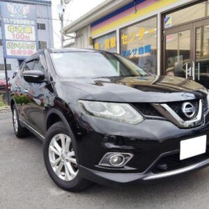 2016 Nissan X-Trail black gasoline used car Japan export