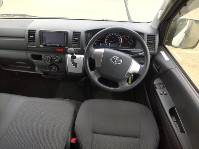 Ref:AUX-23808189 TOYOTA HIACE VAN 2018 4 Ref:AUX-23808189 TOYOTA HIACE VAN 2018 - Image 4