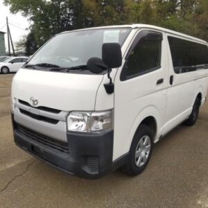 2018 Toyota Hiace Van white diesel used car Japan export