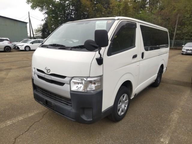 Ref:AUX-23808189 TOYOTA HIACE VAN 2018 1 2018 Toyota Hiace Van white diesel used car Japan export