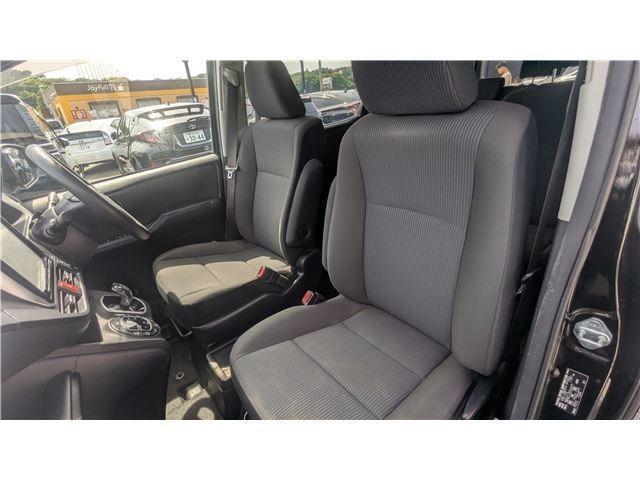 Ref:AUX-23808334 TOYOTA NOAH 2015 11 Ref:AUX-23808334 TOYOTA NOAH 2015 - Image 11