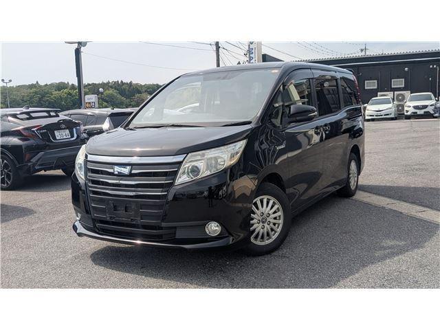 Ref:AUX-23808334 TOYOTA NOAH 2015 1 2015 Toyota Noah black hybrid used car Japan export