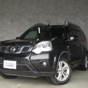 2010 Nissan X-Trail black gasoline used car Japan export