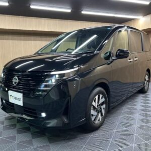 2024 Nissan Serena black gasoline used car Japan export