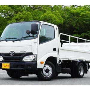 2018 Toyota Dyna Truck white diesel used car Japan export