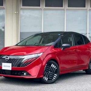 2025 Nissan Aura red gasoline used car Japan export