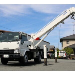 2011 Isuzu Elf Truck white diesel used car Japan export
