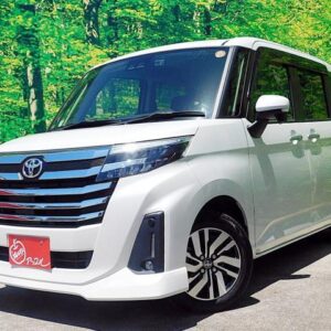 2021 Toyota Roomy pearl gasoline used car Japan export
