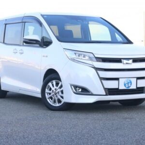 2017 Toyota Noah pearl hybrid used car Japan export