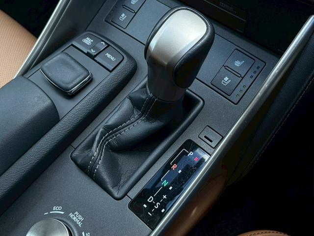 Ref:AUX-23845848 LEXUS IS 2015 18 Ref:AUX-23845848 LEXUS IS 2015 - Image 18