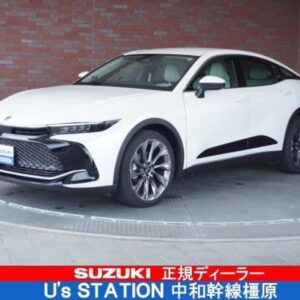 2023 Toyota Crown Crossover pearl gasoline used car Japan export