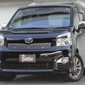 2013 Toyota Voxy black gasoline used car Japan export