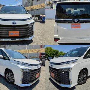 2022 Toyota Voxy pearl gasoline used car Japan export