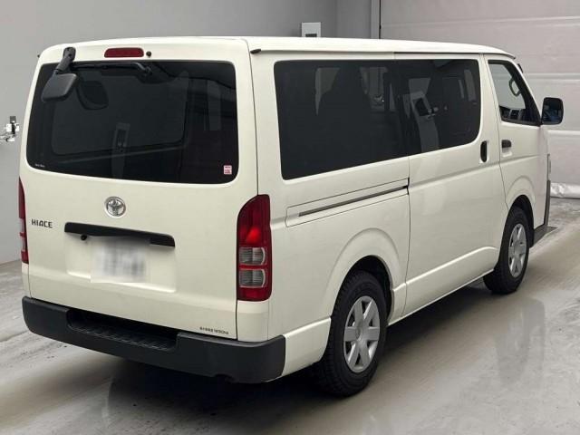 Ref:AUX-23870800 TOYOTA HIACE VAN 2020 2 Ref:AUX-23870800 TOYOTA HIACE VAN 2020 - Image 2