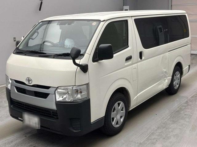Ref:AUX-23870800 TOYOTA HIACE VAN 2020 1 2020 Toyota Hiace Van white gasoline used car Japan export