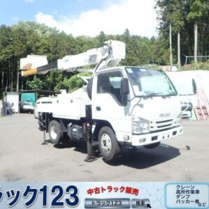 2018 Isuzu Elf Truck white diesel used car Japan export